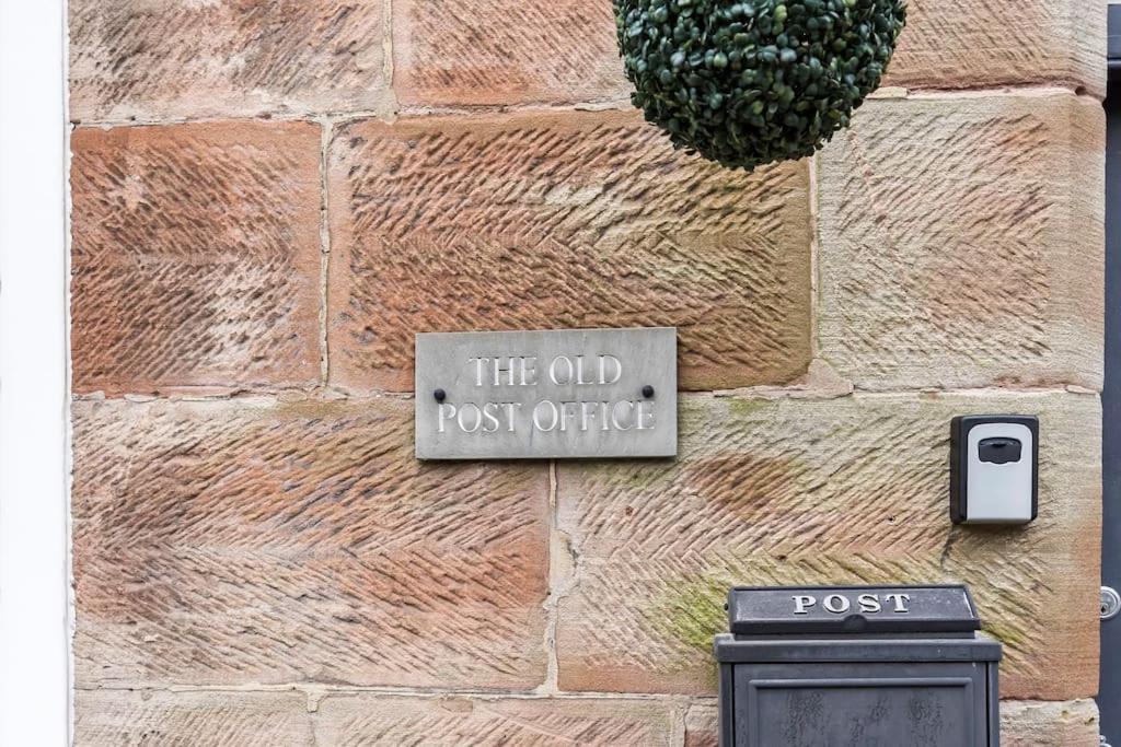فيلا The Old Post Office 5 Mins Drive To Alton Towers المظهر الخارجي الصورة